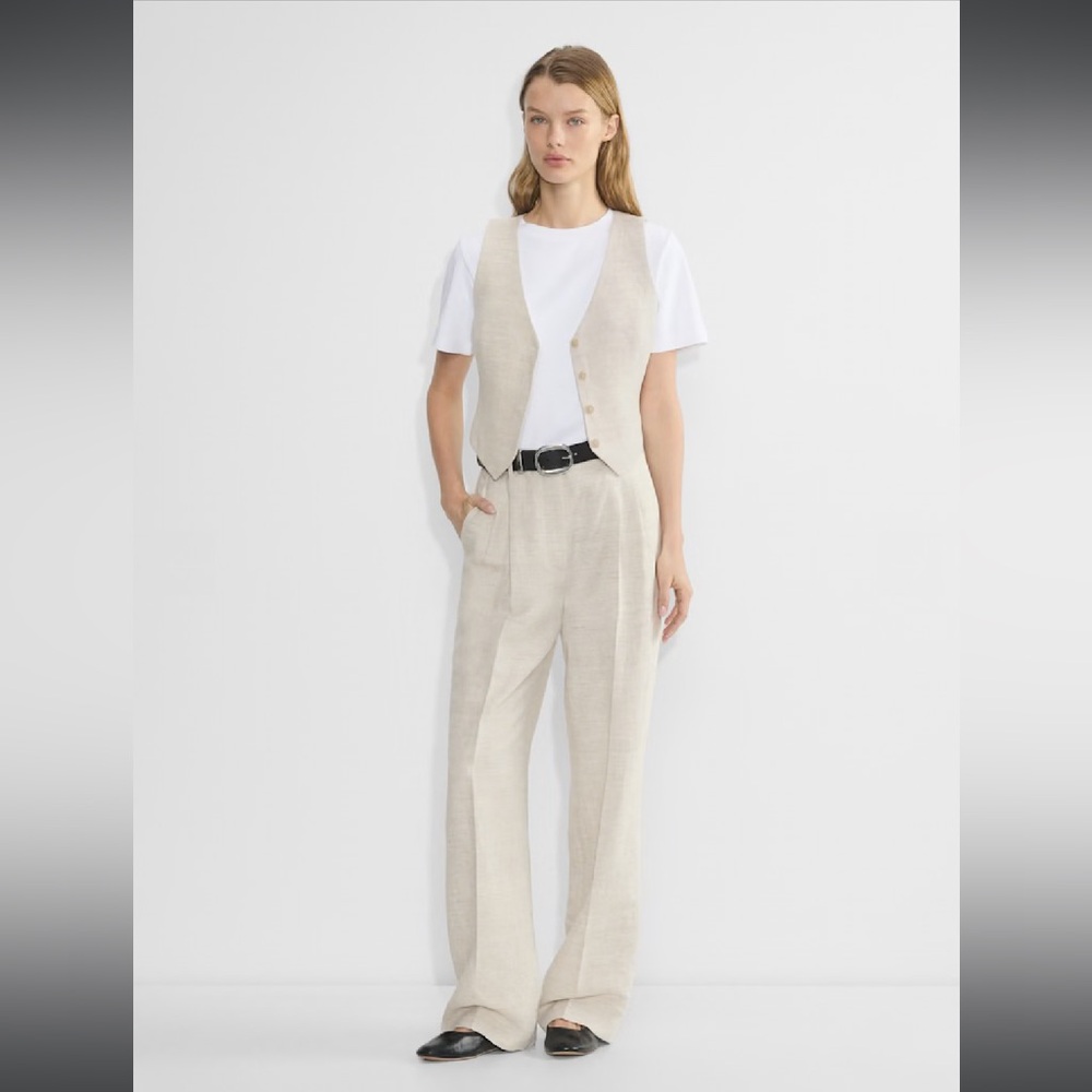Aritzia The Effortless Linen Pant, size 10